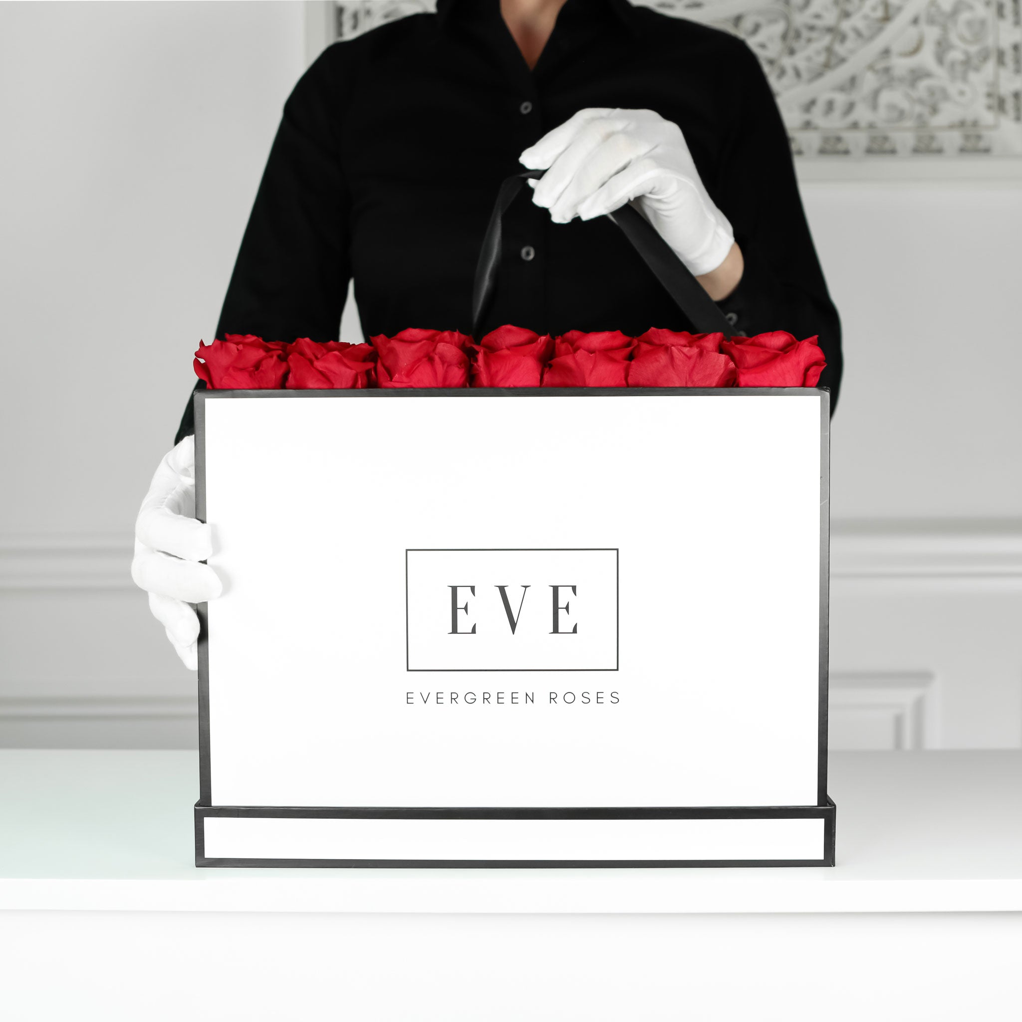 Iconic preserved rose box – 365-day flowers for elegant interiors.